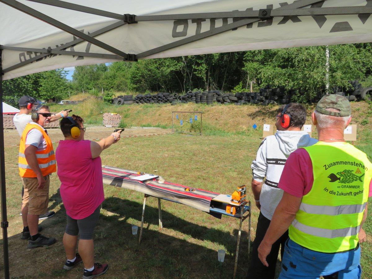 Akce mladých kováků OS KOVO – soutěž ve střelbě družstev ZO OS KOVO o putovní pohár Tachovského regionu