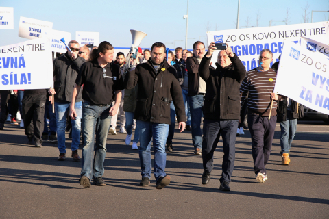 Nexen Tire Europe protestní mítink zaměstnanců